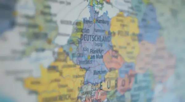 Wyspy Kanaryjskie: Europa! Dowód, Euro, Roaming i Cło co musisz wiedzieć?