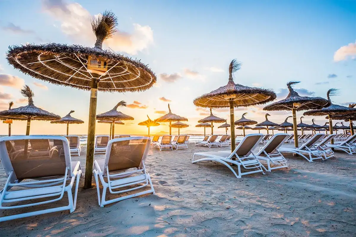 Plaża w Alcúdii na Majorce - co warto wiedzieć przed wizytą?