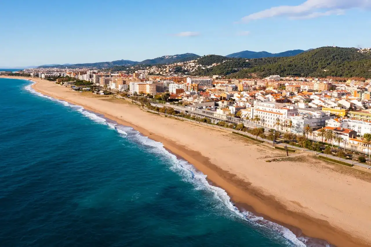 Malgrat de Mar - plaże, atrakcje i praktyczny plan pobytu